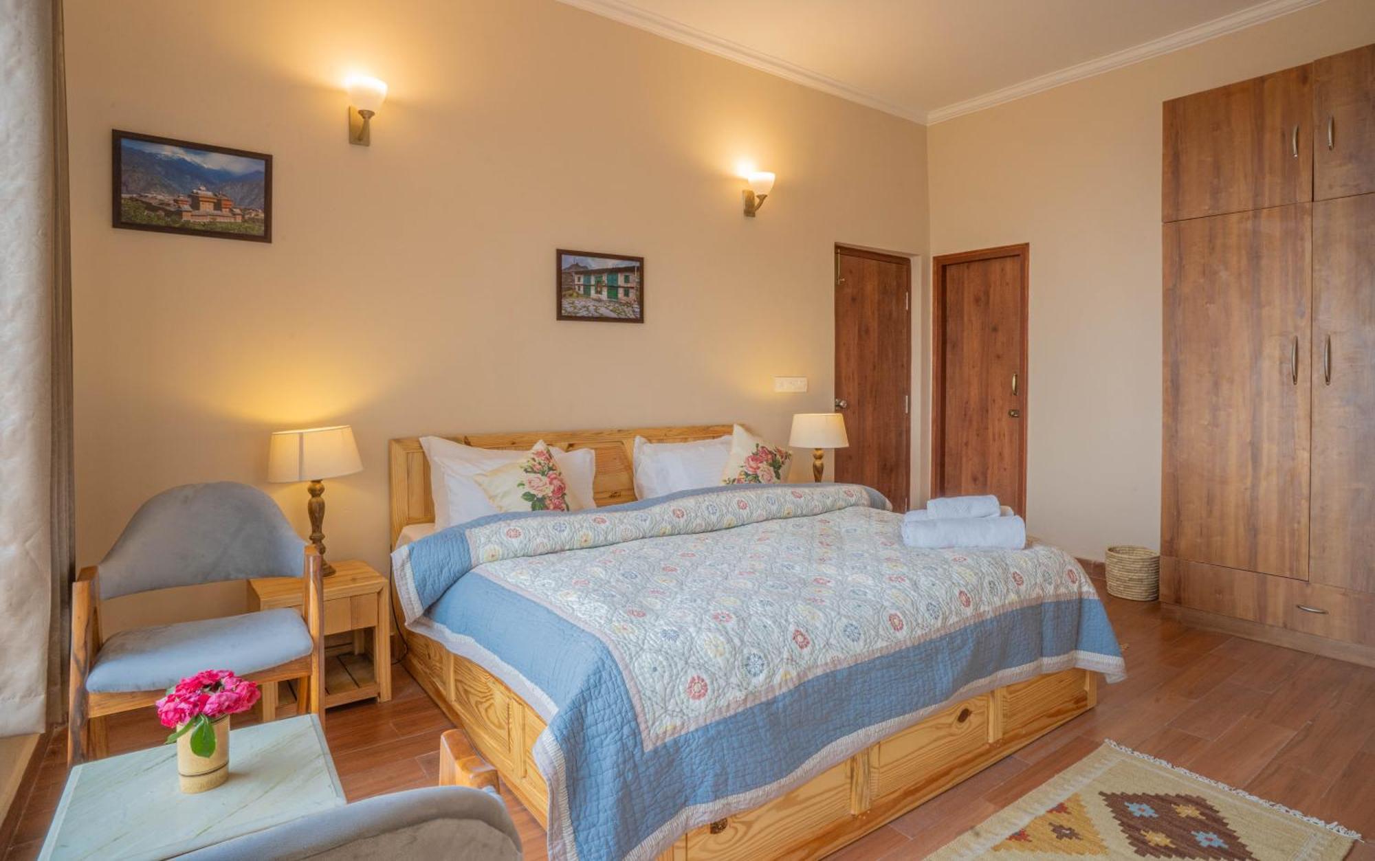 Hostie Sahasrara-3Bhk Chalets, Majkhali, Раникет Екстериор снимка